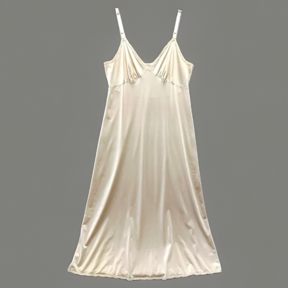 Vintage Shadowline Size 34 S Full Slip Dress Lace Trim Ivory Satin Nylon USA
